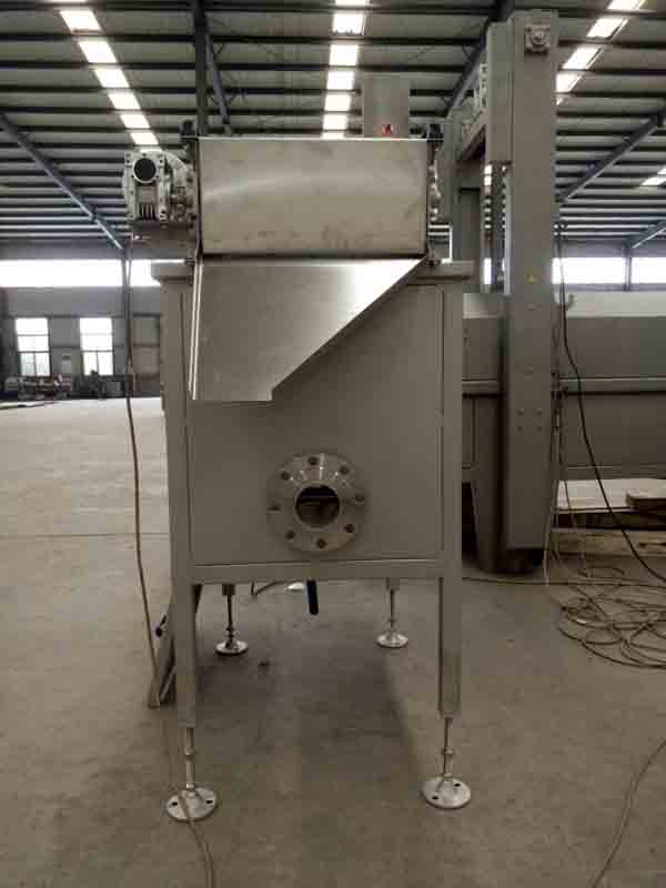 This fryer machine are developed for breaded snack food, such as breaded meat, breaded chicken, breaded shrimp and so on.